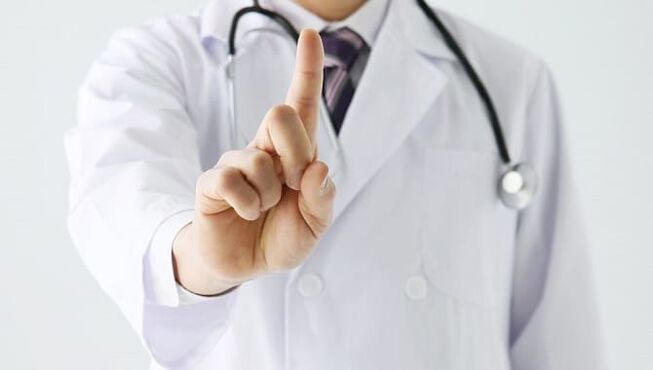 Diagnosi di parassiti da parte di un medico